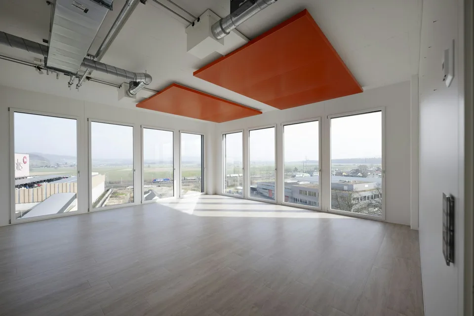150 m2 oder 300 m2 Premium-Büroflächen mit Weitsicht - Modern ausgebaut, gekühlt, nachhaltig