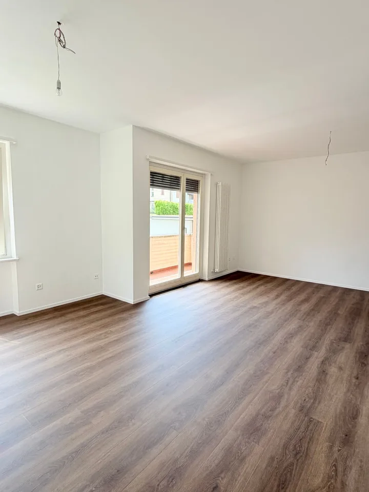 4 Zimmer, neue Küche und Bad in Mendrisio
