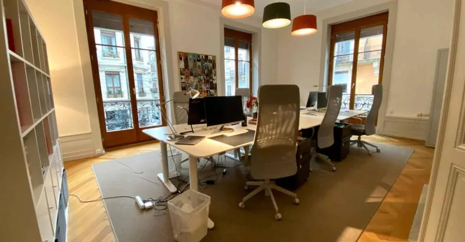Büro 4 Zimmer