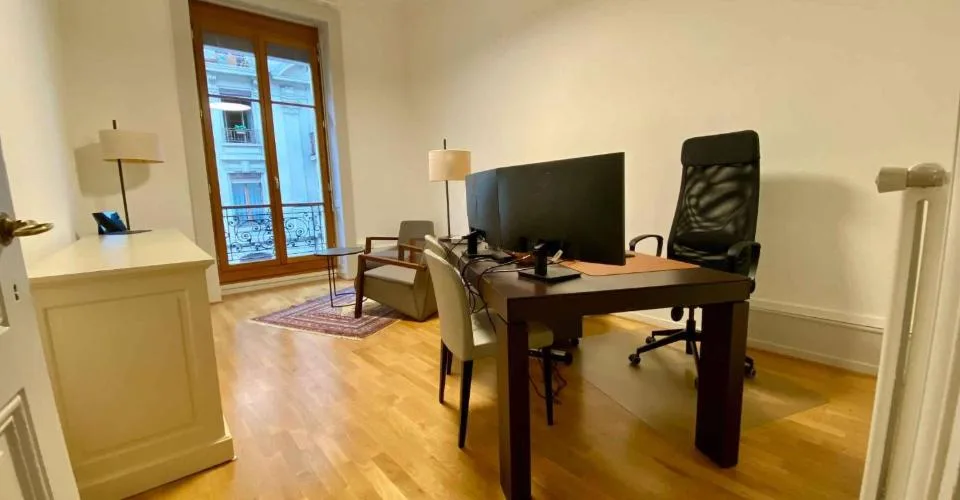 Büro 4 Zimmer