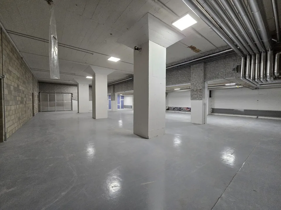 Grosses Depot 143m2 – Ausgezeichnete Lage – Blécherette