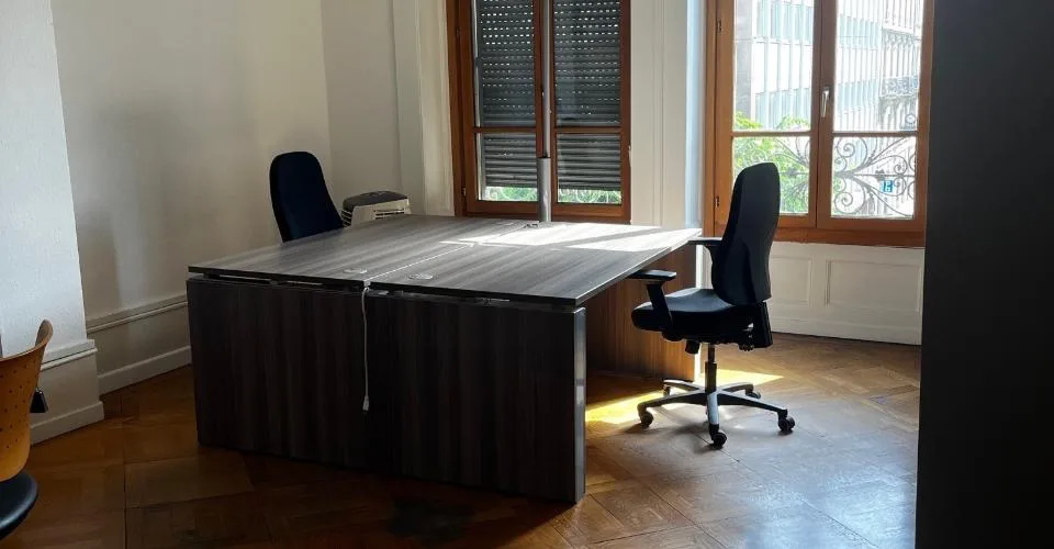 Bureau 1 pièce