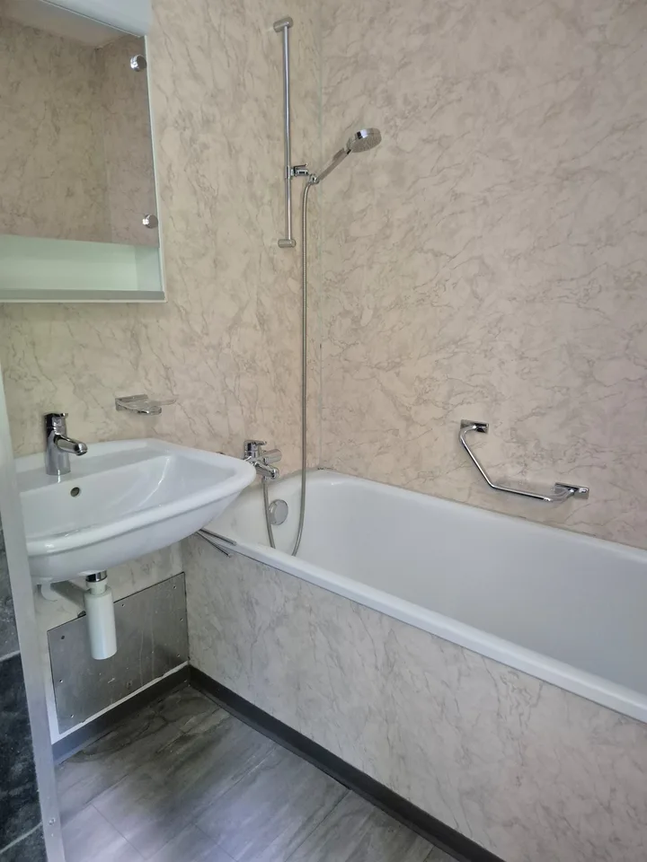 ***BEFRISTET 1 JAHR*** schöne 2.5-Zimmer Wohnung in Teufen