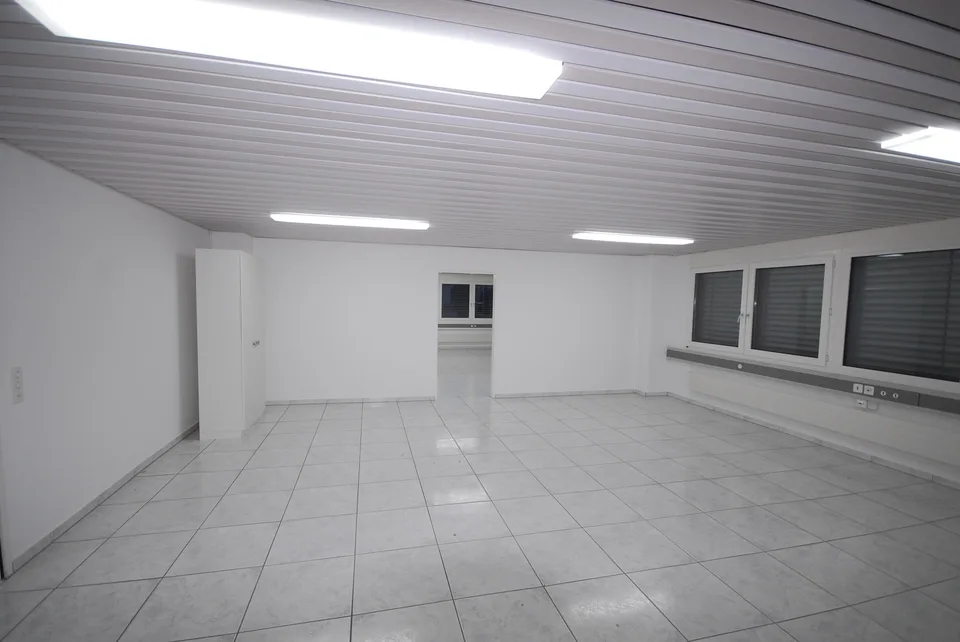 Espace de bureau abordable à Lucerne-Littau dans un emplacement privilégié