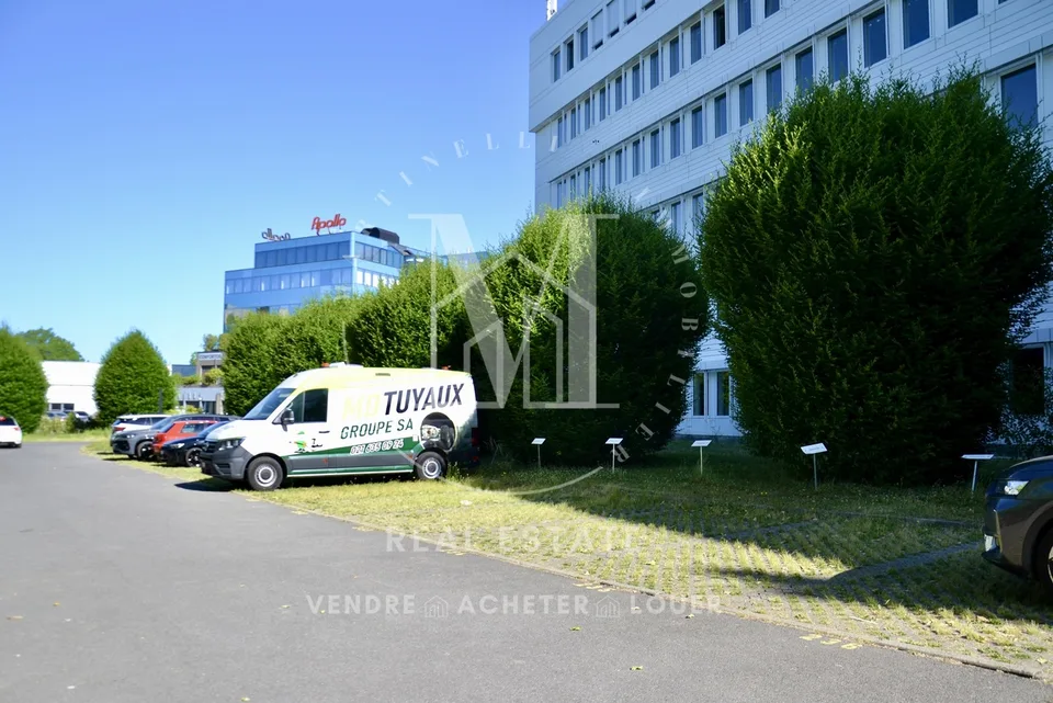 Bureau au cœur de Renens – La Maison Blanche