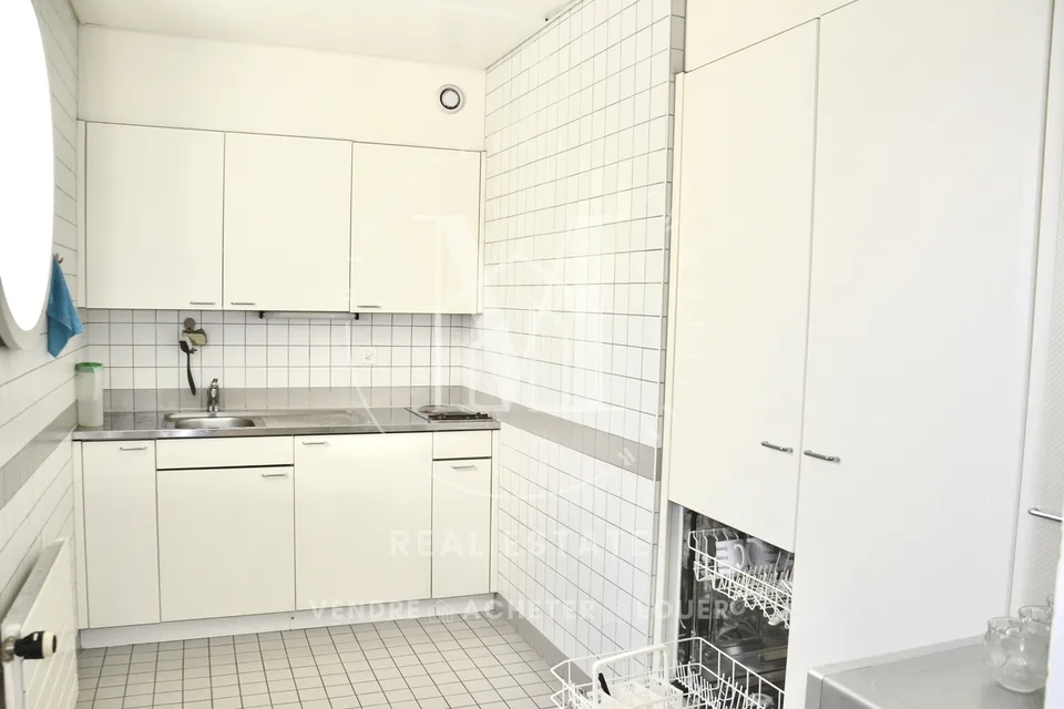 Ufficio nel cuore di Renens – La Maison Blanche