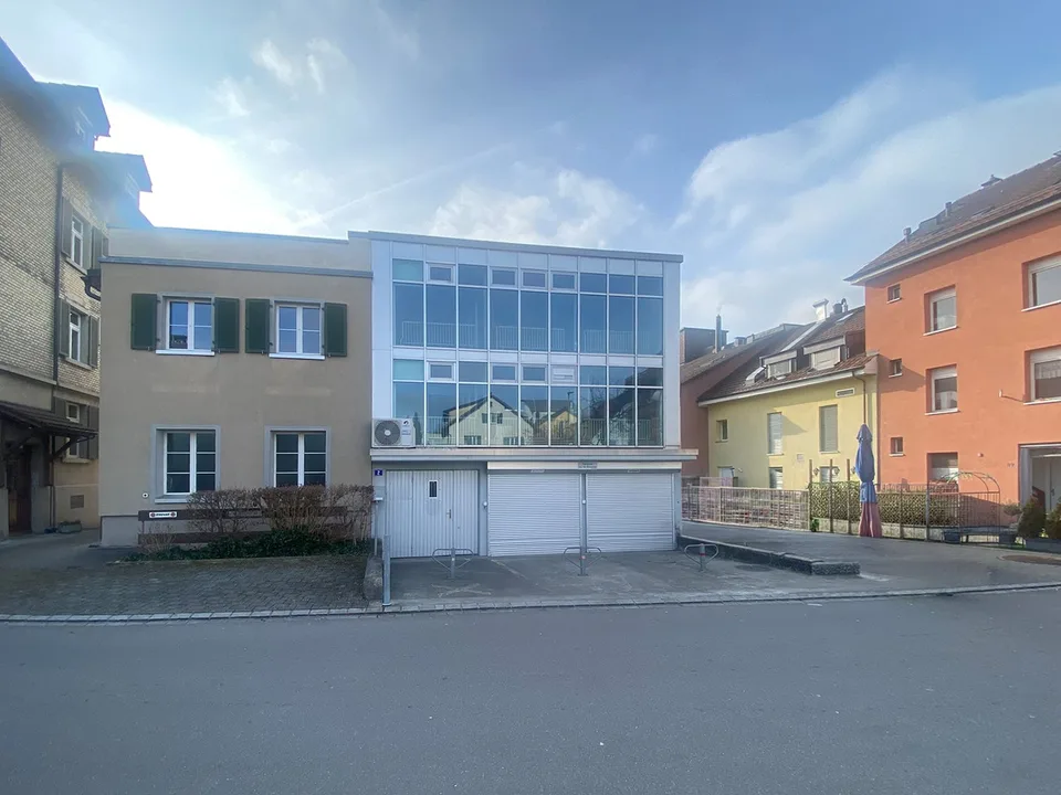 Vielseitig nutzbare Gewerbeliegenschaft an zentrumsnaher Lage