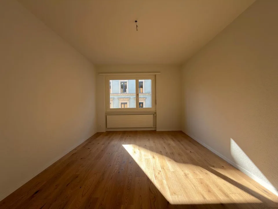 Zweieinhalb-Zimmer-Wohnung im Stadtzentrum