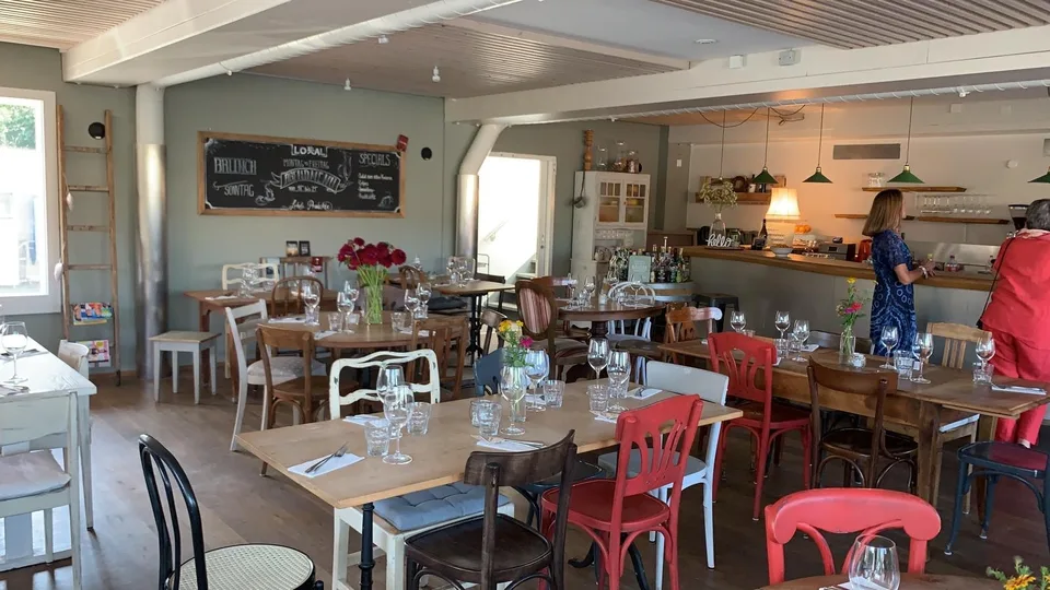 Ristorante popolare con charme