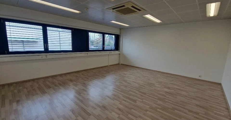 Office 7 rooms