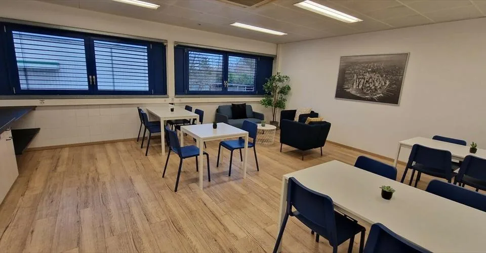 Office 7 rooms