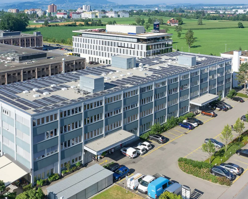 Attractive commercial space on the ground floor
