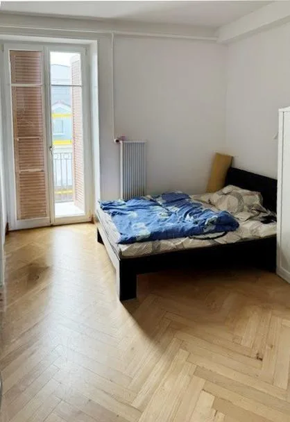Studio à louer, avec jardin commun