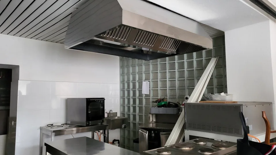 Lokal gewerblich zu vermieten – Place de la Liberté, La Neuveville