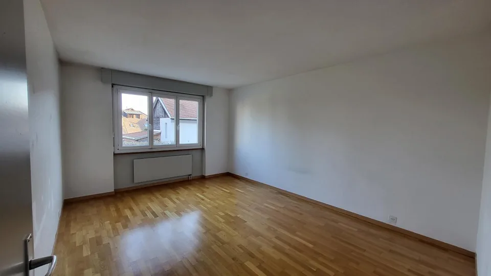 Rue des Fontaines 54, Cornaux - Appartamento 3 stanze al piano terra