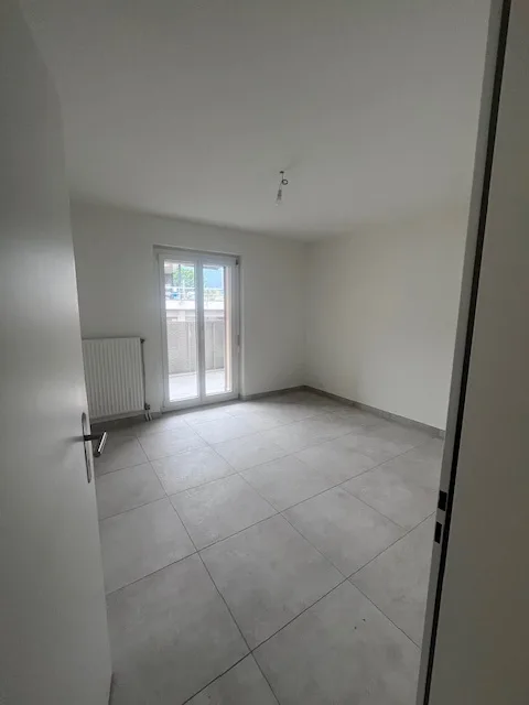 ASCONA, wir vermieten eine 2 1/2-Zimmer-Wohnung in zentraler Lage