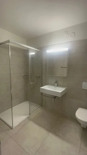 ASCONA, wir vermieten eine 2 1/2-Zimmer-Wohnung in zentraler Lage
