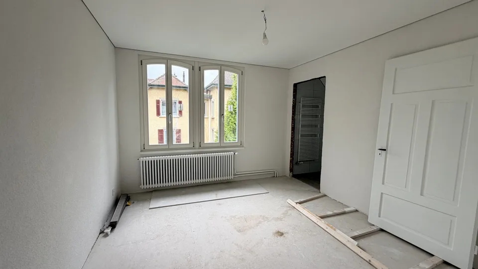 Zu vermieten 5,5-Zimmer-Maisonette-Wohnung in Delémont – Foto 6 von 12
