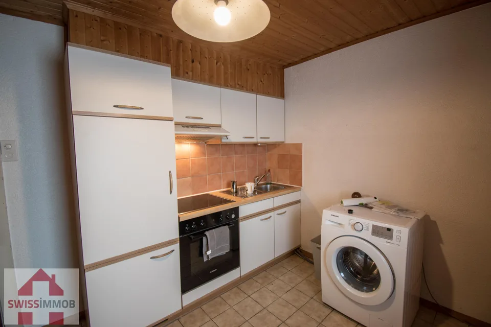 2,5 Zimmer in einem alten Haus in Vétroz