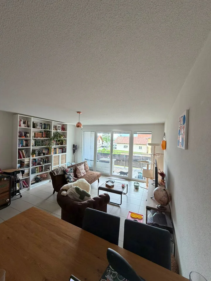 Appartement de 2.5 pièces à louer à Chénens