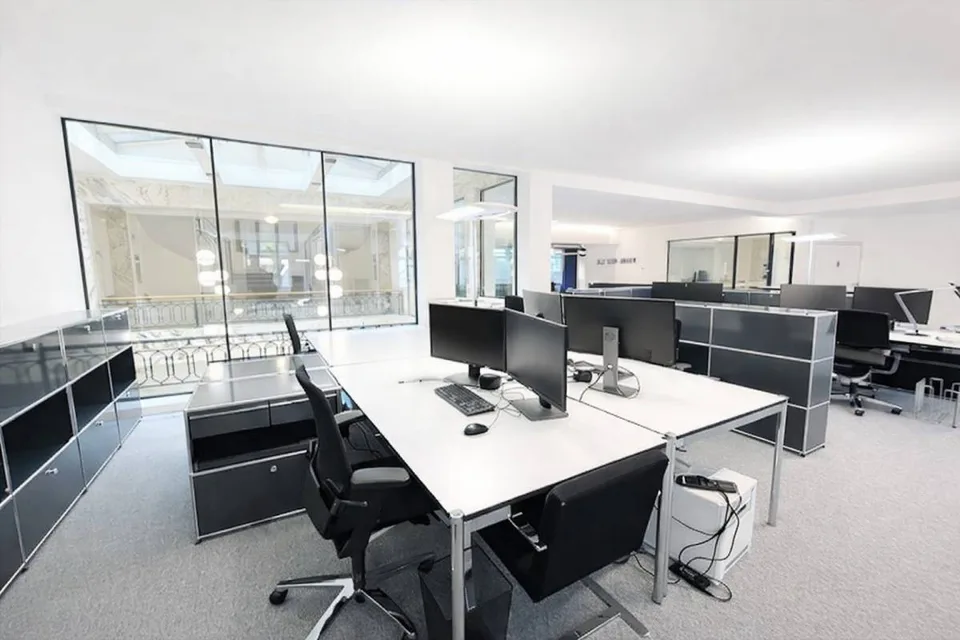 Uffici prestigiosi di 430 m² nel cuore di Losanna.