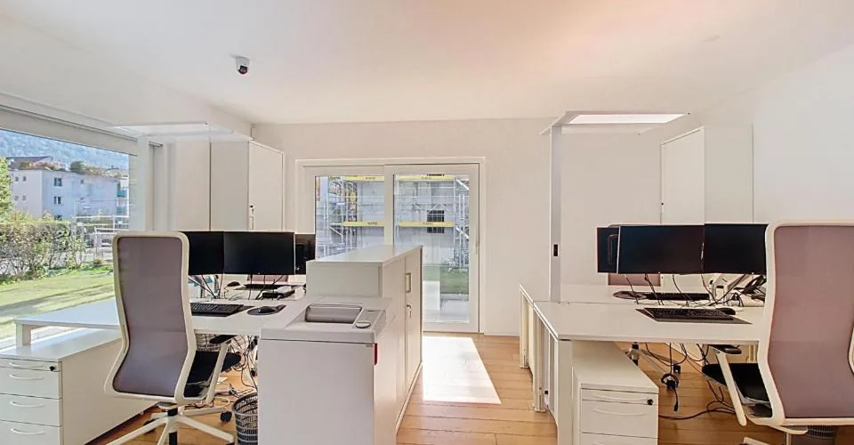 Büro 5,5 Zimmer