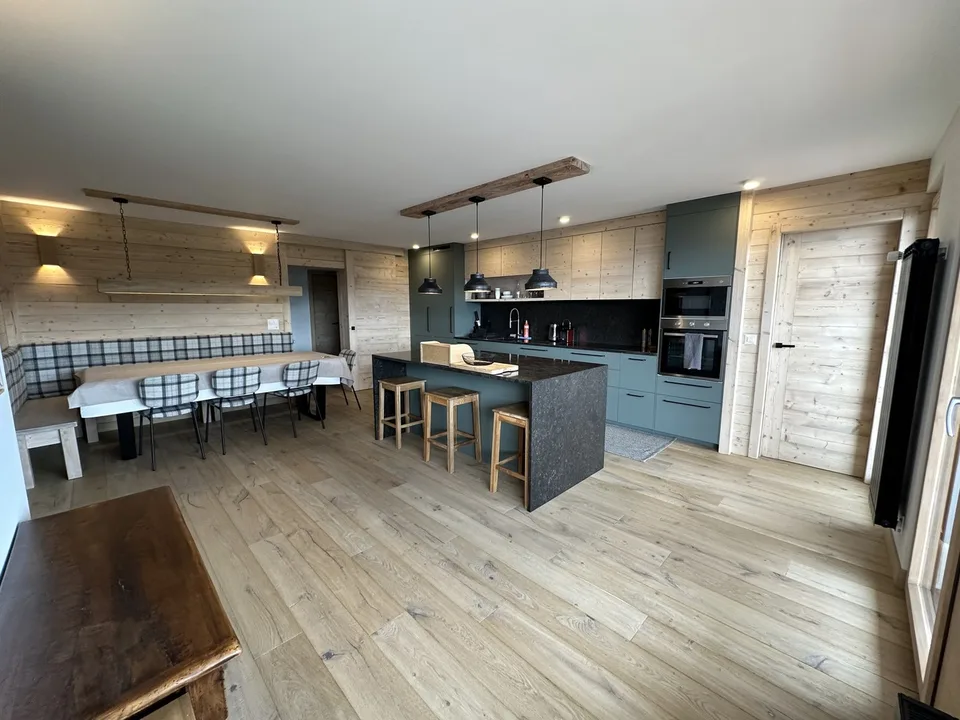 Sehr schönes 5,5-Zimmer-Apartment