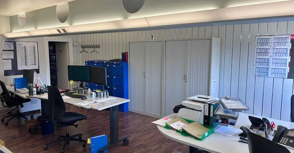 À LOUER | SURFACES ADMINISTRATIVES MODULABLES DE 30 À 300 M² – Foto 8 von 11