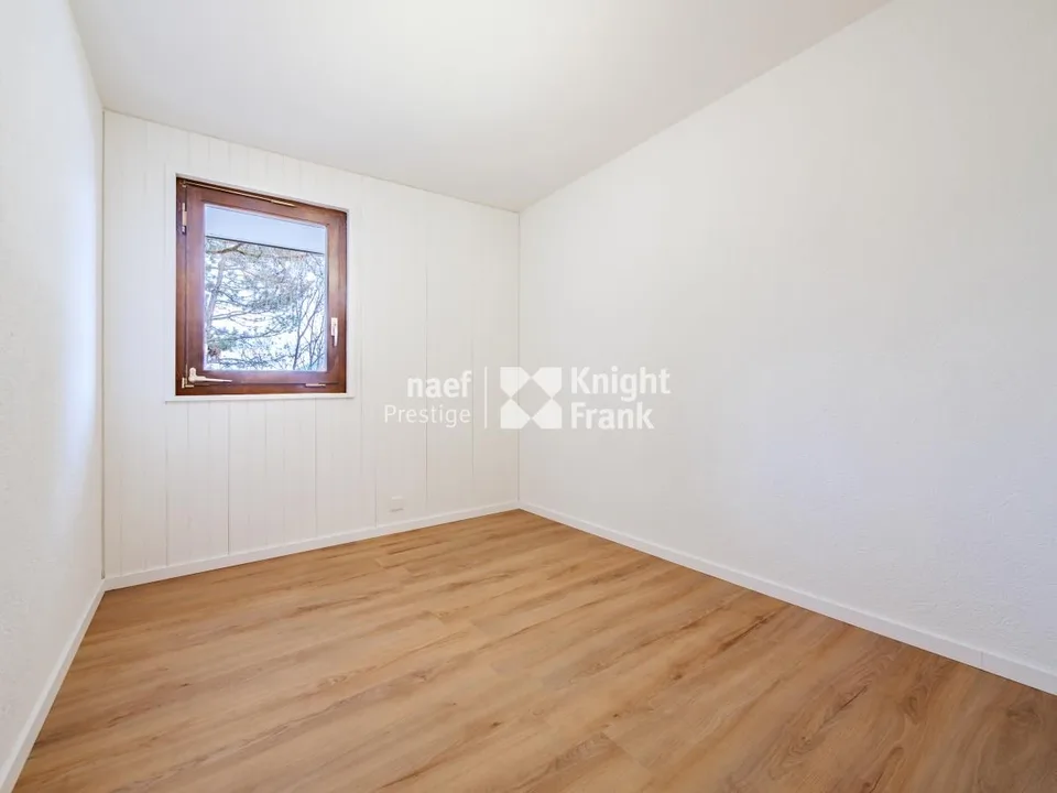 Schöne 3,5-Zimmer-Wohnung kürzlich renoviert