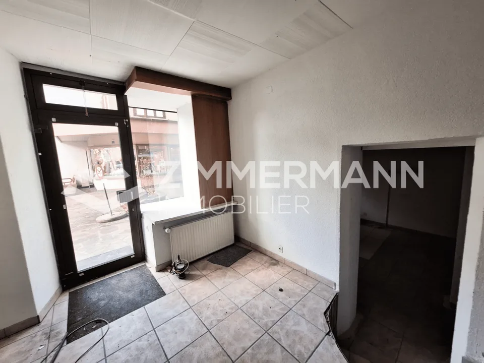 Spazio commerciale di circa 45 m² a Bex