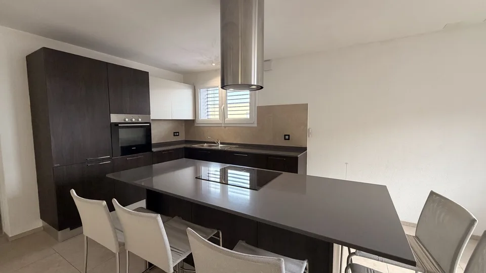 Appartement de 4.5 pièces au rez à louer à Courfaivre