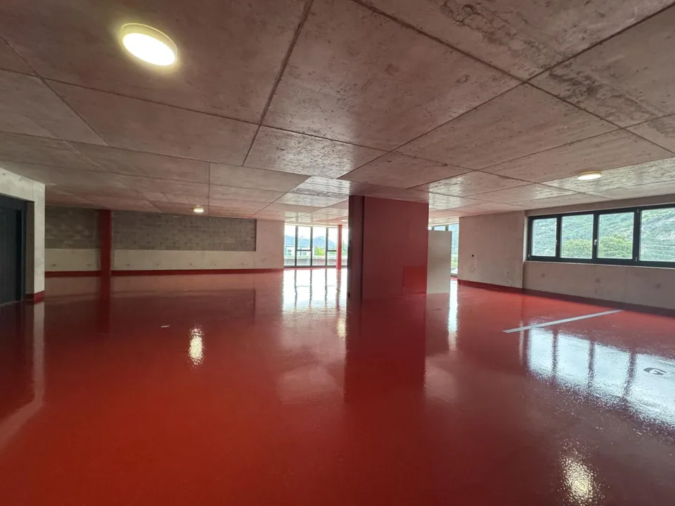 Parking intérieur chauffé au 1er étage