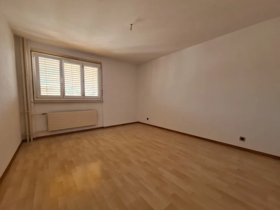 Appartamento di 2,5 stanze al 10° piano