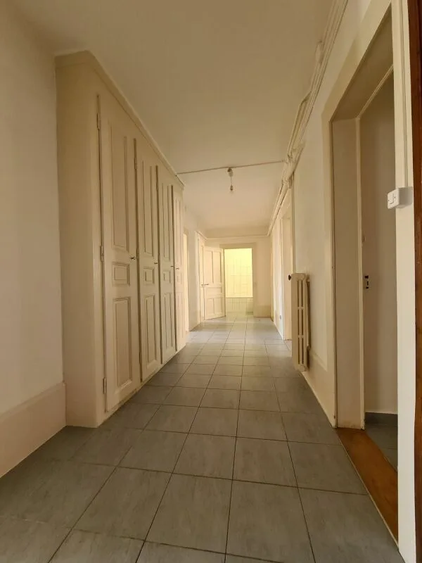 4-Zimmer-Wohnung