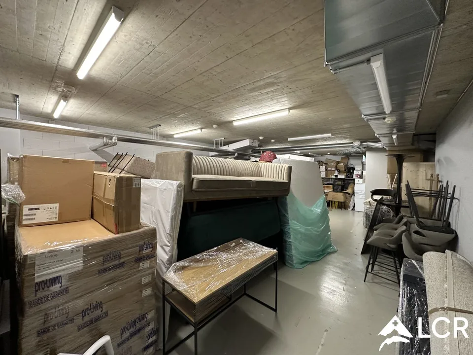 Sichere Räumlichkeiten von 170m2 zur Miete in Morges: ideal für Lager oder Depot, Zugang d – Foto 7 von 12