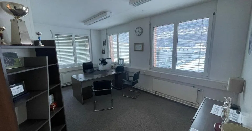 Bureau 1 pièce