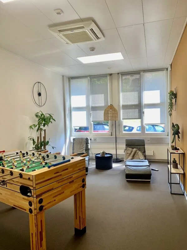 Büro von 278 m2 sehr guter Standard / günstige Miete