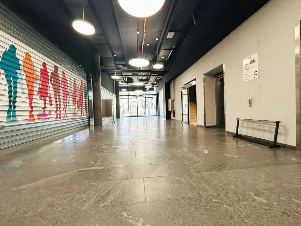 À louer - Surface commerciale neuve de 507 m² au coeur de Rolle - Rue du Temple – photo 9 sur 9