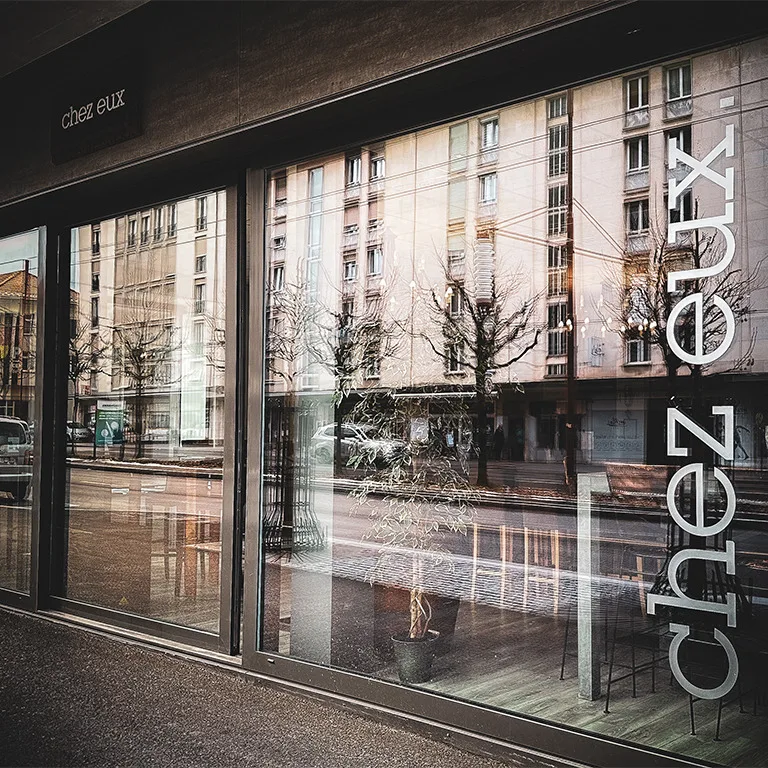 Lokal Gewerbe