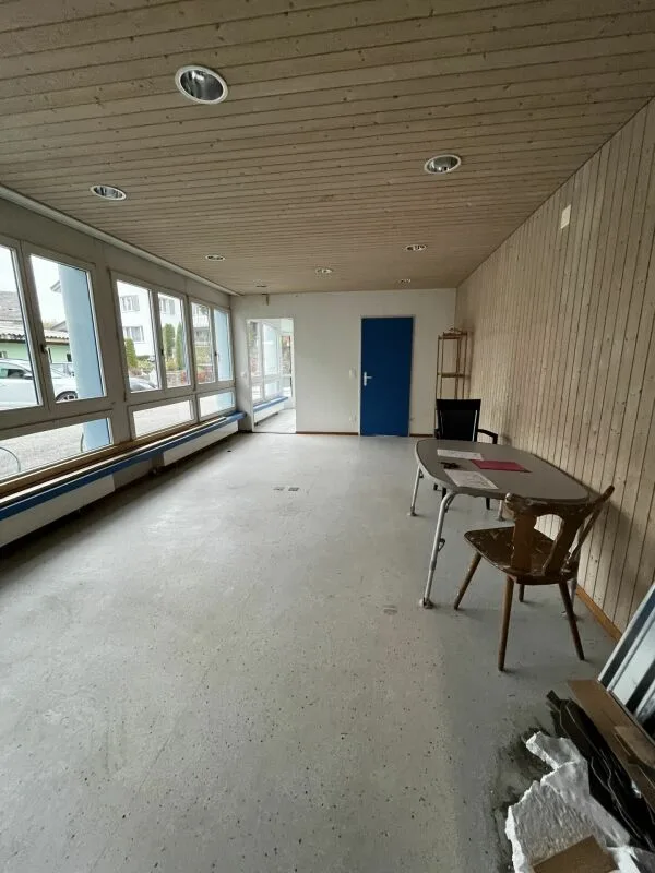 Salle commerciale / de loisirs centrale