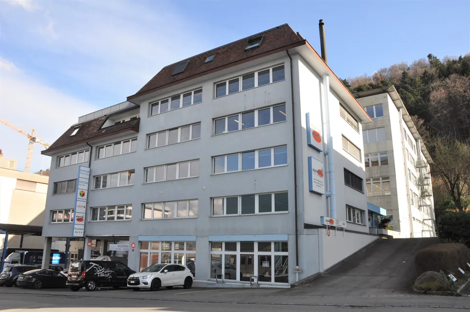 Grosse, moderne Bürofläche in Luzern/Littau ab 1.10.2026