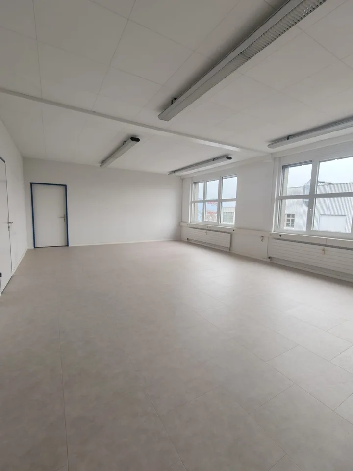 Attraktive Bürofläche mit flexibler Raumaufteilung – Foto 9 von 13