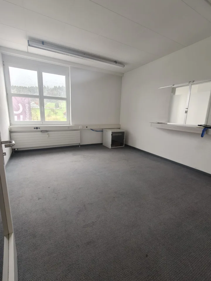 Attraktive Bürofläche mit flexibler Raumaufteilung – Foto 11 von 13