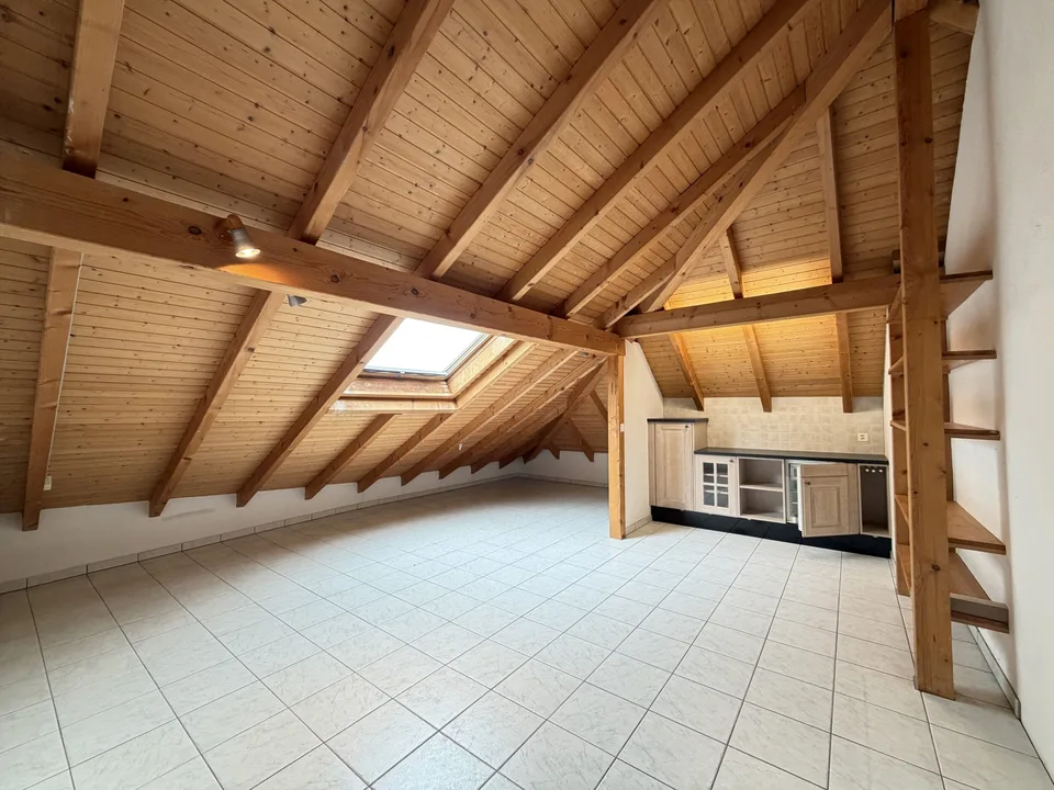 À louer à Bassecourt chambre/bureau/pièce de 23.38 m² au 2ème étage