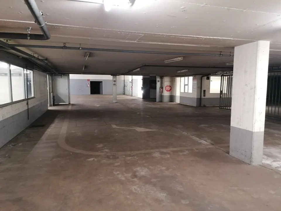 Werkstatt/Lagerhalle zu vermieten