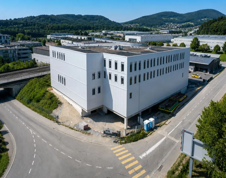 Spannende Gewerbeflächen für unterschiedlichste Nutzungen wie Fitness, Kampfsportzentrum etc.