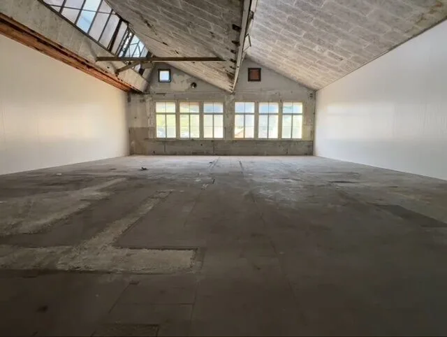 Local industriel de 120 m2 à louer