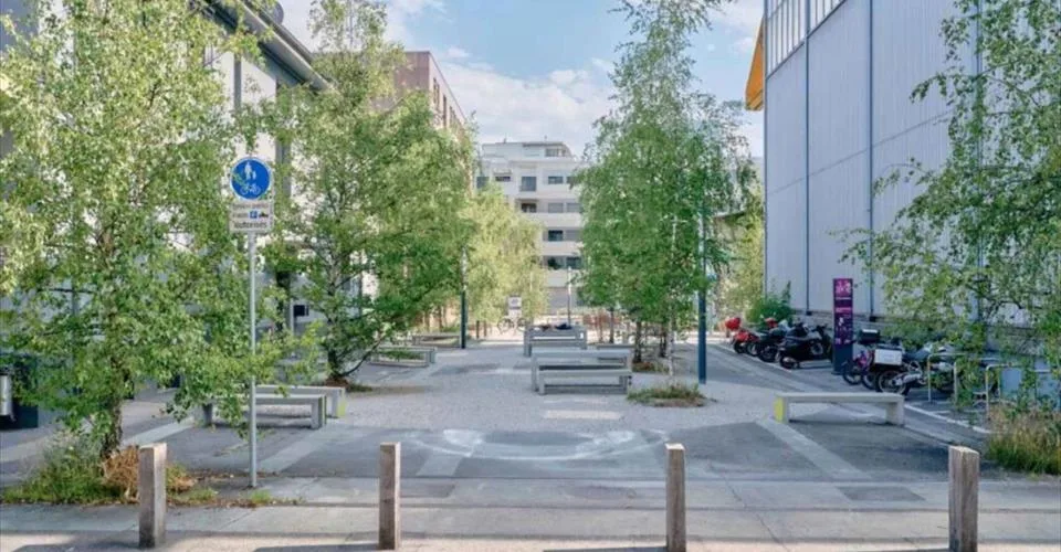 Espace Innovant au Cœur de Lausanne - Idéal pour Laboratoires, Cleantech &amp; Industrie Légère