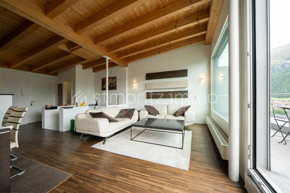 Crusch, Samedan - Traumhafte Dachmaisonette zur Saisonmiete