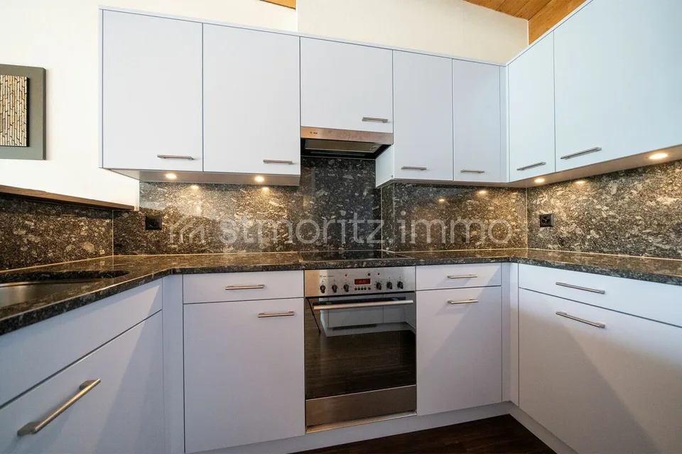 Crusch, Samedan - Traumhafte Dachmaisonette zur Saisonmiete